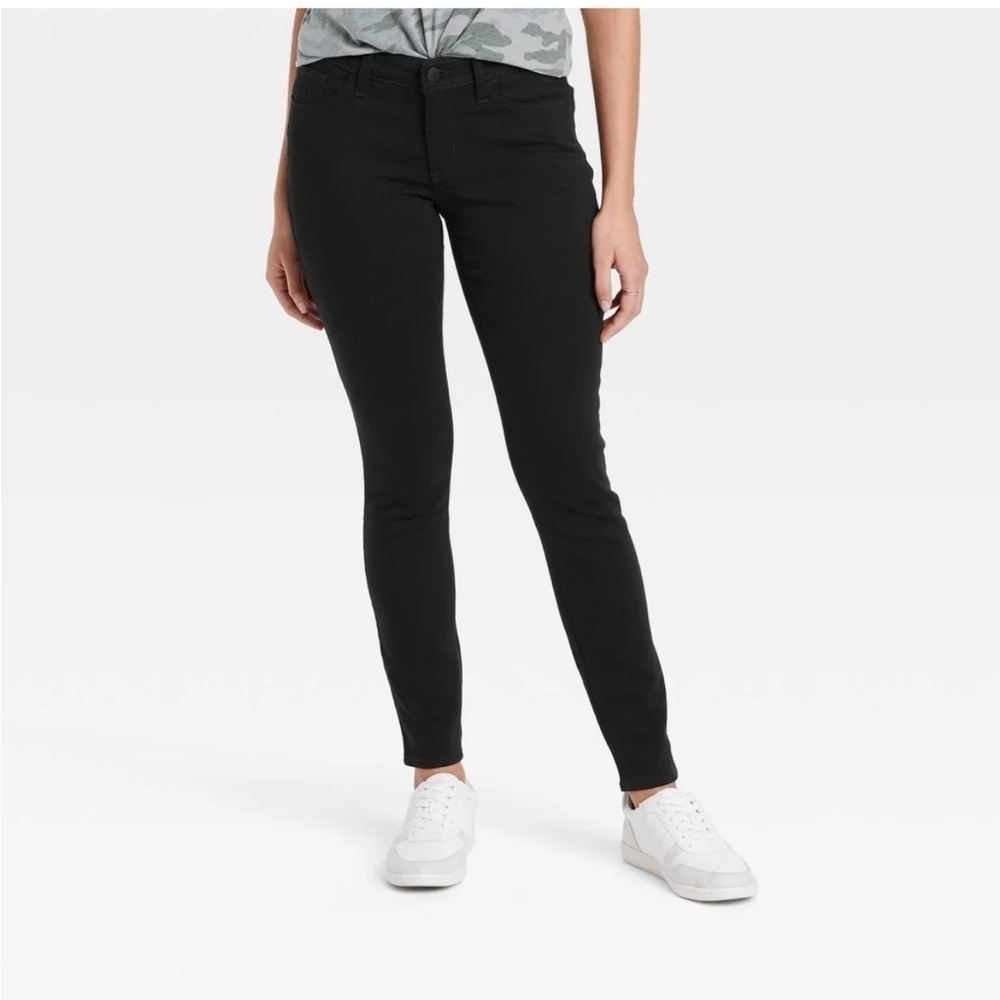 Universal thread midrise curvy skinny black jeans size 6/28S inseam 24” denim